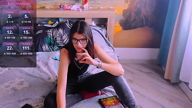 MollyLollipop online show from June 16, 2:25 am