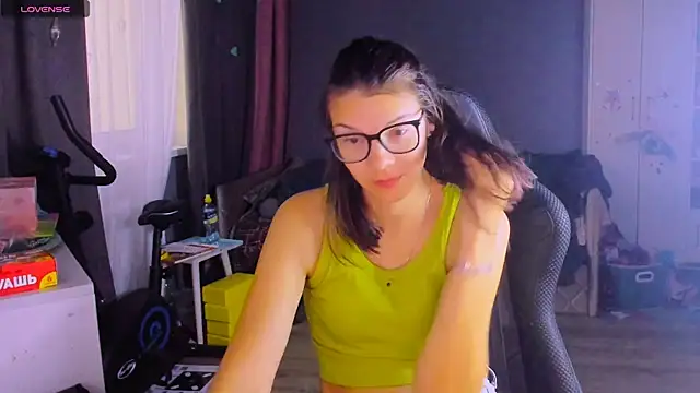MollyLollipop online show from August 4, 3:43 am