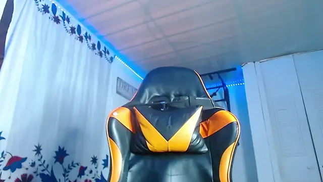 Adam Hudsond online show from February 11, 12:54 pm