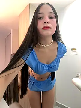 MiaJacksonn online show from October 22, 5:45 pm