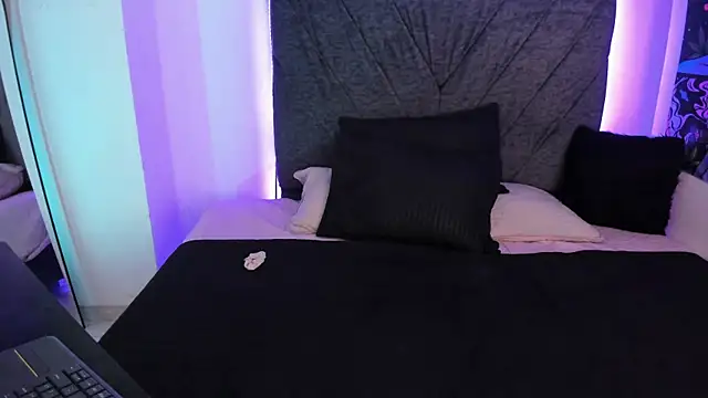 Snapshot of gerald_lodge chatting on March 10, 1:01 am gerald lodge online show from March 10, 1:01 am