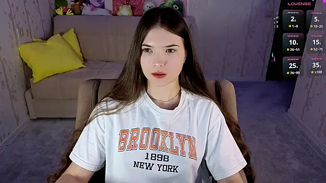 Eva Davie online show from March 2, 4:14 pm