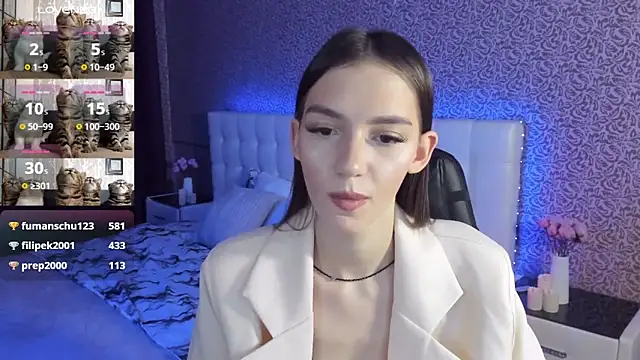 SophieCatty online show from January 30, 9:25 am