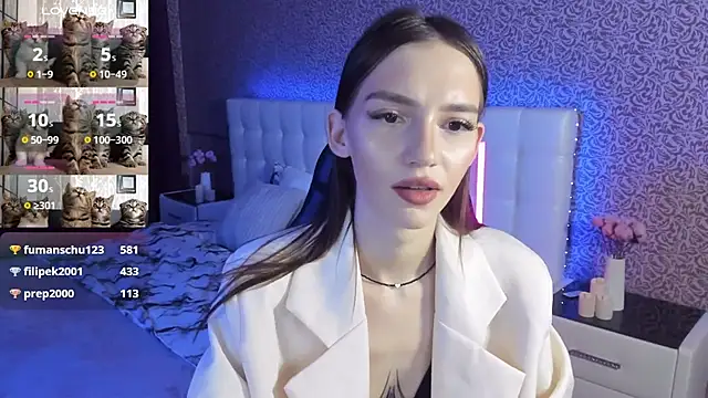 SophieCatty online show from January 30, 12:27 pm