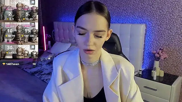 SophieCatty online show from February 25, 9:42 am