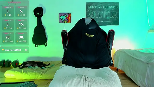 Snapshot of RyanCarter_ chatting on December 9, 11:03 pm RyanCarter online show from December 9, 11:03 pm