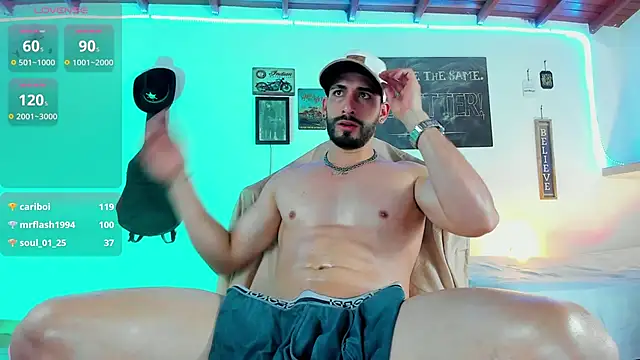 Snapshot of RyanCarter_ chatting on January 11, 11:02 pm RyanCarter online show from January 11, 11:02 pm