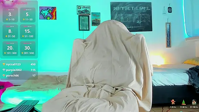 Snapshot of RyanCarter_ chatting on January 15, 5:26 pm RyanCarter online show from January 15, 5:26 pm