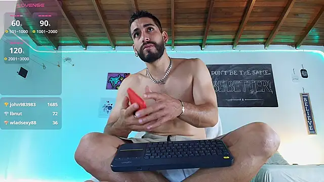 Snapshot of RyanCarter_ chatting on February 5, 5:31 pm RyanCarter online show from February 5, 5:31 pm