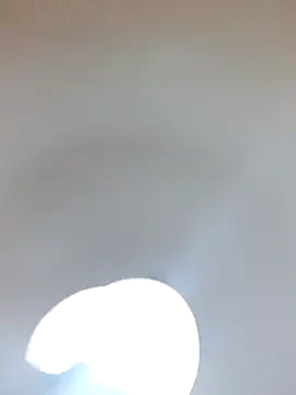 Snapshot of White_rabbit_ chatting on December 3, 9:01 pm White rabbit online show from December 3, 9:01 pm