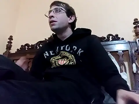 Snapshot of White_rabbit_ chatting on January 8, 4:00 pm White rabbit online show from January 8, 4:00 pm