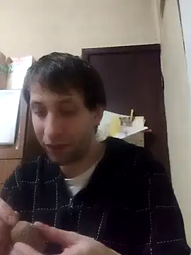 Snapshot of White_rabbit_ chatting on January 13, 8:37 pm White rabbit online show from January 13, 8:37 pm