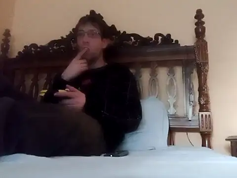 Snapshot of White_rabbit_ chatting on January 14, 4:18 pm White rabbit online show from January 14, 4:18 pm