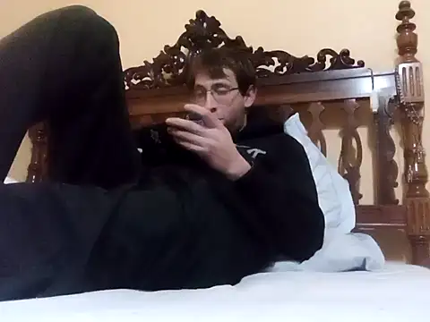 Snapshot of White_rabbit_ chatting on January 17, 6:12 pm White rabbit online show from January 17, 6:12 pm