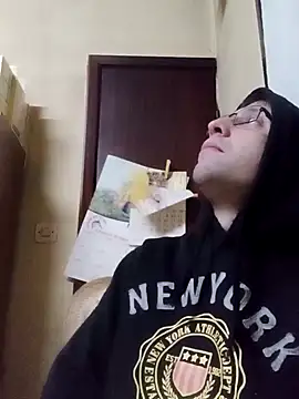 Snapshot of White_rabbit_ chatting on January 20, 9:11 pm White rabbit online show from January 20, 9:11 pm