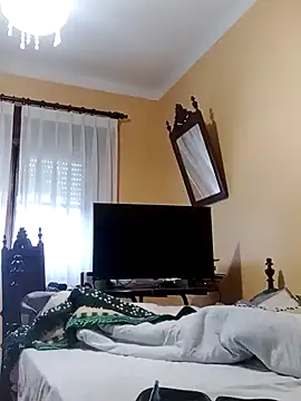 Snapshot of White_rabbit_ chatting on January 23, 9:39 am White rabbit online show from January 23, 9:39 am