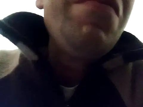 Snapshot of White_rabbit_ chatting on February 5, 2:37 pm White rabbit online show from February 5, 2:37 pm