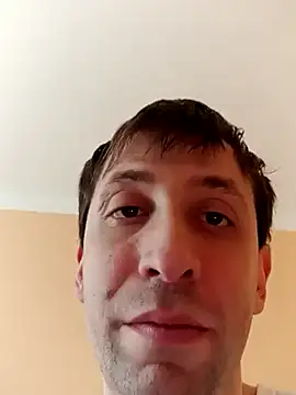 Snapshot of White_rabbit_ chatting on February 19, 3:27 pm White rabbit online show from February 19, 3:27 pm