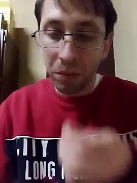 Snapshot of White_rabbit_ chatting on February 20, 12:30 am White rabbit online show from February 20, 12:30 am