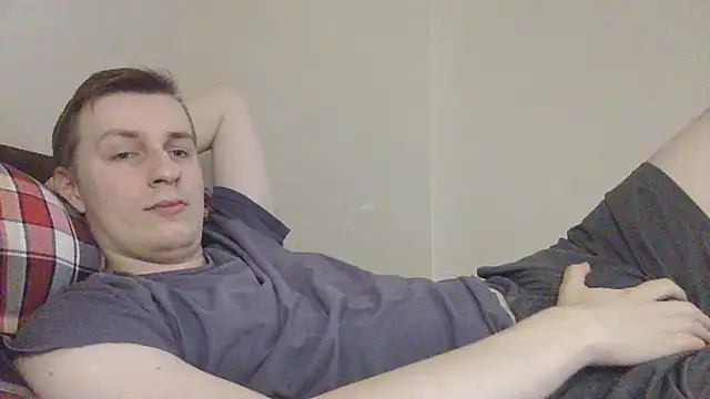 Snapshot of your_andy chatting on January 17, 8:19 am your andy online show from January 17, 8:19 am