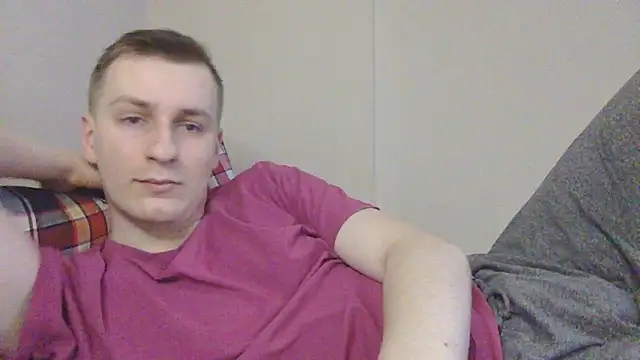 Snapshot of your_andy chatting on February 15, 7:05 am your andy online show from February 15, 7:05 am