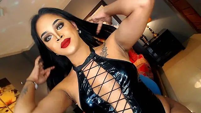 Snapshot of MarryQueen22 chatting on November 20, 1:06 am MarryQueen22 online show from November 20, 1:06 am