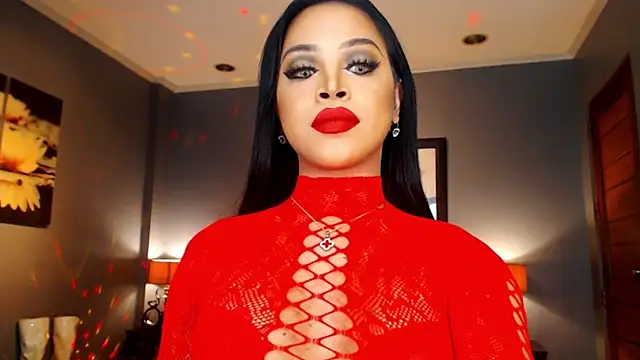 Snapshot of MarryQueen22 chatting on December 14, 2:17 am MarryQueen22 online show from December 14, 2:17 am