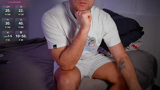 HonestAndrew online show from March 2, 5:41 am