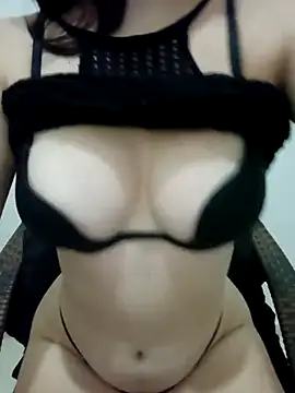 VIC22SECRET online show from March 6, 1:16 am