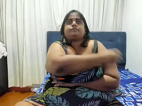 Snapshot of SusanaEshwar chatting on November 23, 1:05 am SusanaEshwar online show from November 23, 1:05 am