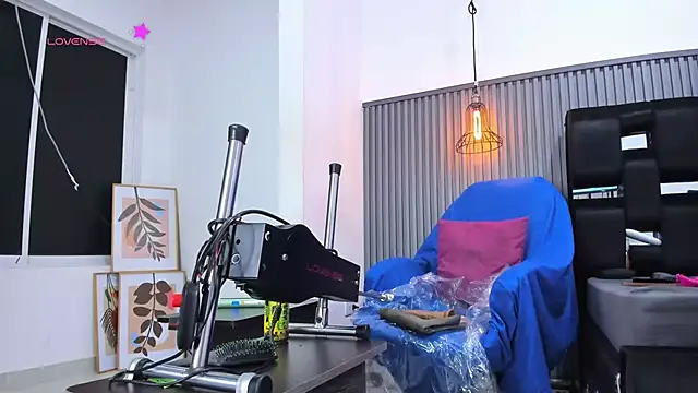 levana1 online show from September 16, 2:45 am