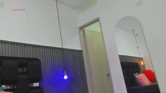 levana1 online show from October 17, 1:09 am