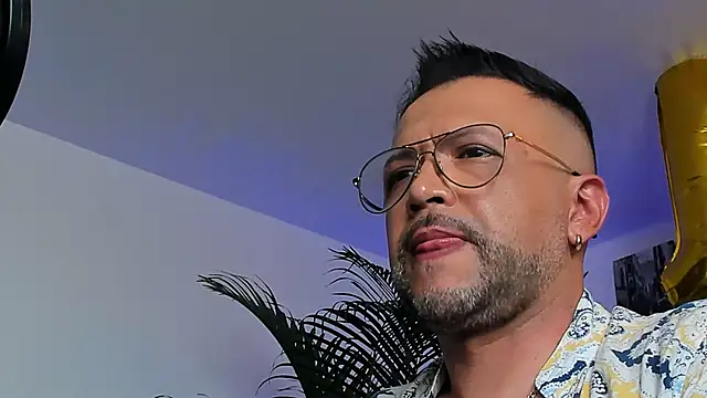 MrFrank tattoo online show from January 15, 9:41 pm