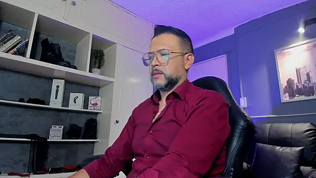 MrFrank tattoo online show from September 18, 11:56 am