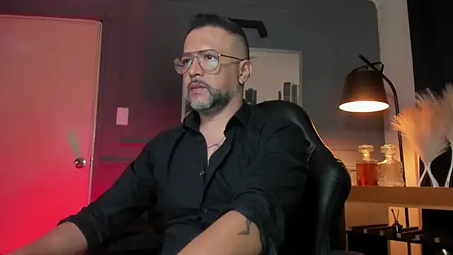 MrFrank tattoo online show from February 23, 10:34 am