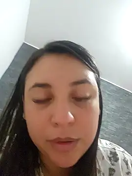 LizzRouse online show from November 1, 11:01 am