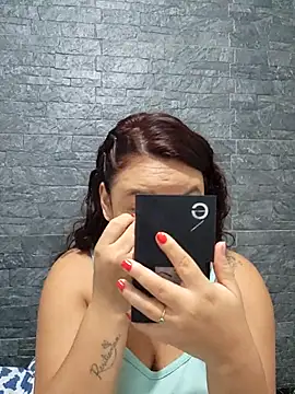 LizzRouse online show from November 29, 1:14 pm