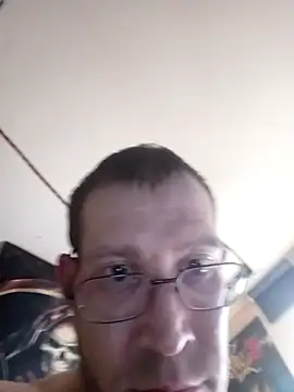 schmidtler35 online show from November 6, 12:39 pm