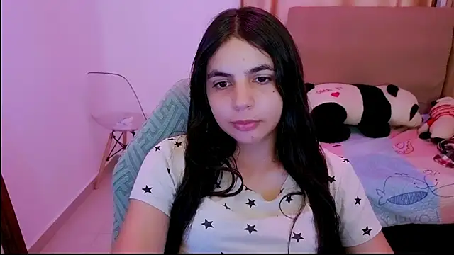  elenna online show from April 7, 5:57 pm