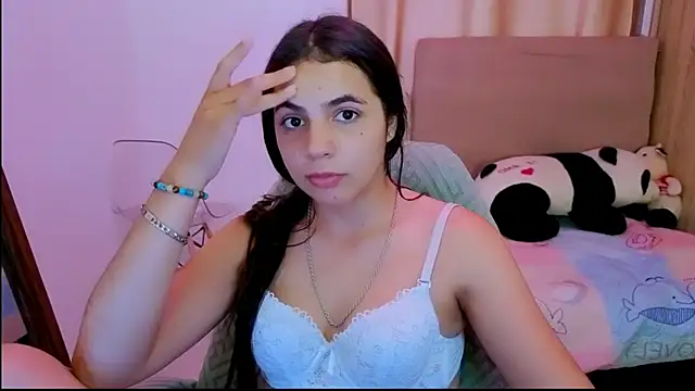  elenna online show from April 13, 7:08 pm