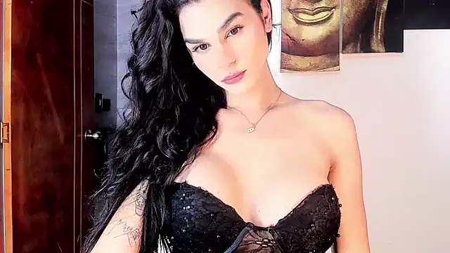 Snapshot of little_tsgirl_ chatting on July 2, 10:27 pm little tsgirl online show from July 2, 10:27 pm