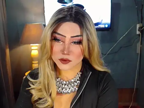 BlackAlison online show from April 15, 2:46 pm