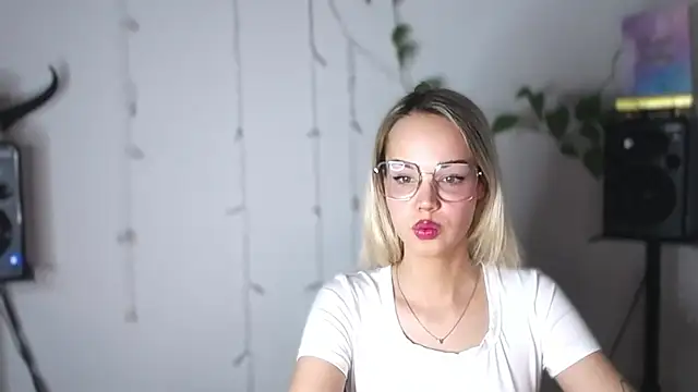 LexiexPlay online show from January 7, 8:24 am