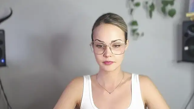 LexiexPlay online show from February 12, 2:43 pm