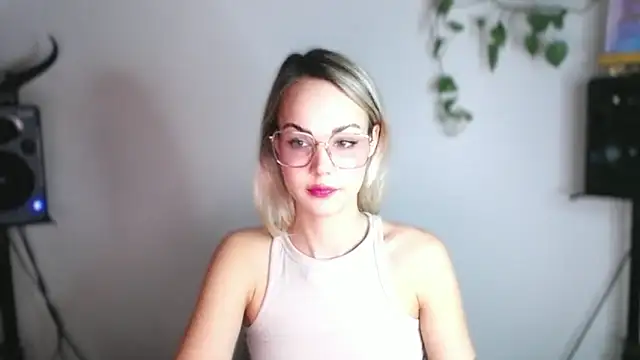 LexiexPlay online show from February 24, 9:52 pm