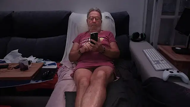 Nudelschwanz online show from September 29, 2:49 am