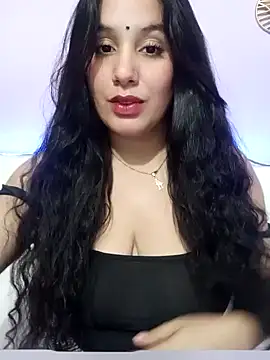 Snapshot of Deina_bunny chatting on December 6, 4:47 am Deina bunny online show from December 6, 4:47 am