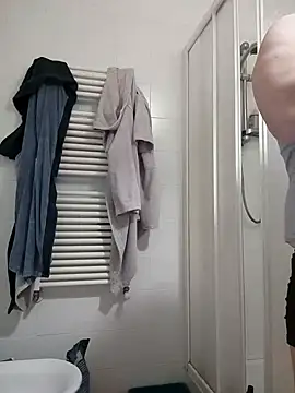 woww791 online show from March 8, 12:00 am