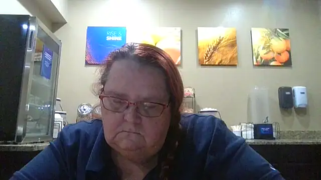 Hornybbw1978 online show from December 13, 6:53 am