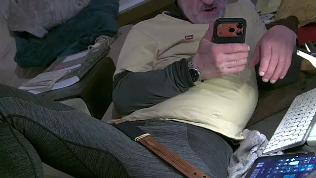 mike30nbg online show from March 19, 9:52 pm